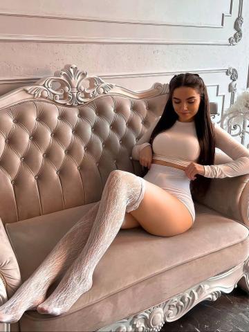 Полина Красный