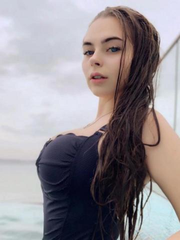 Рита Реал Восточная Красавица Красный